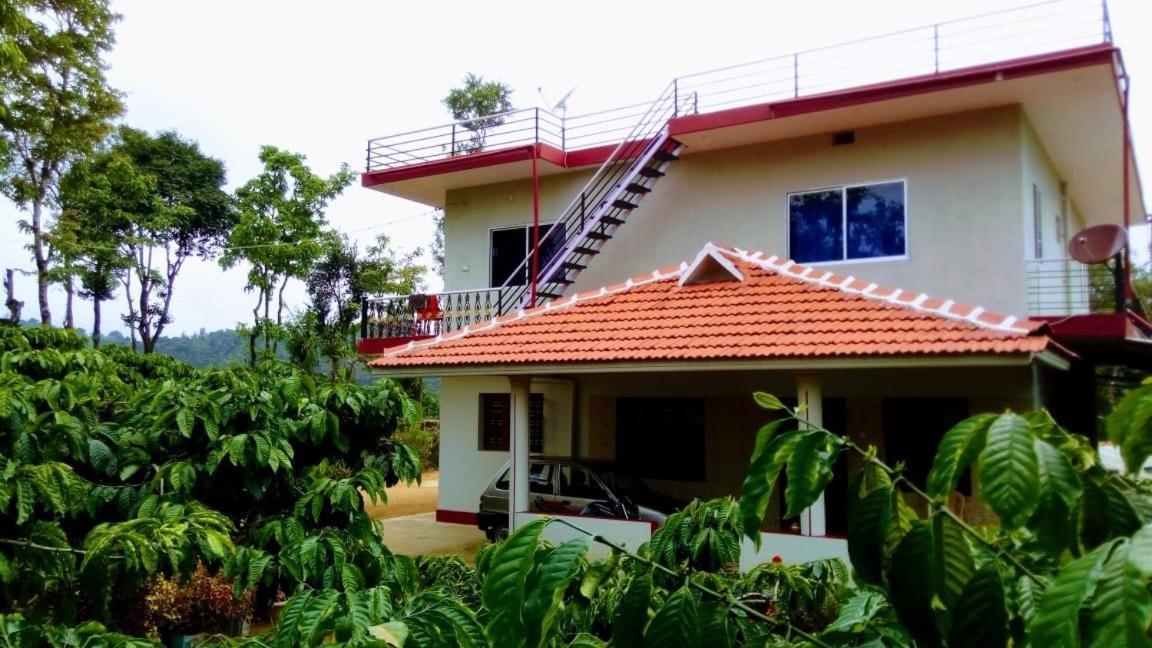 Nithin Homestay, Private 3Bedrooms House,Madikeri Exterior photo